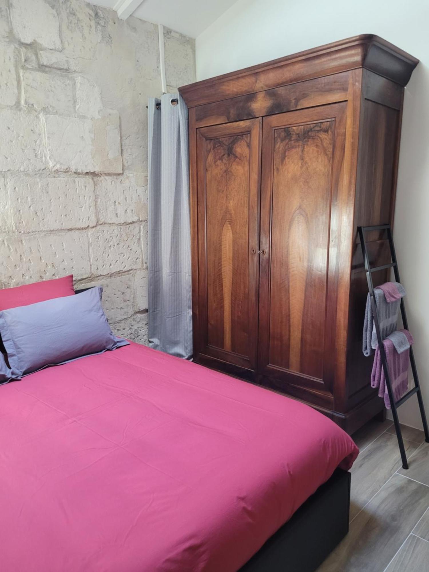 L'atypique Des Arenes Apartment